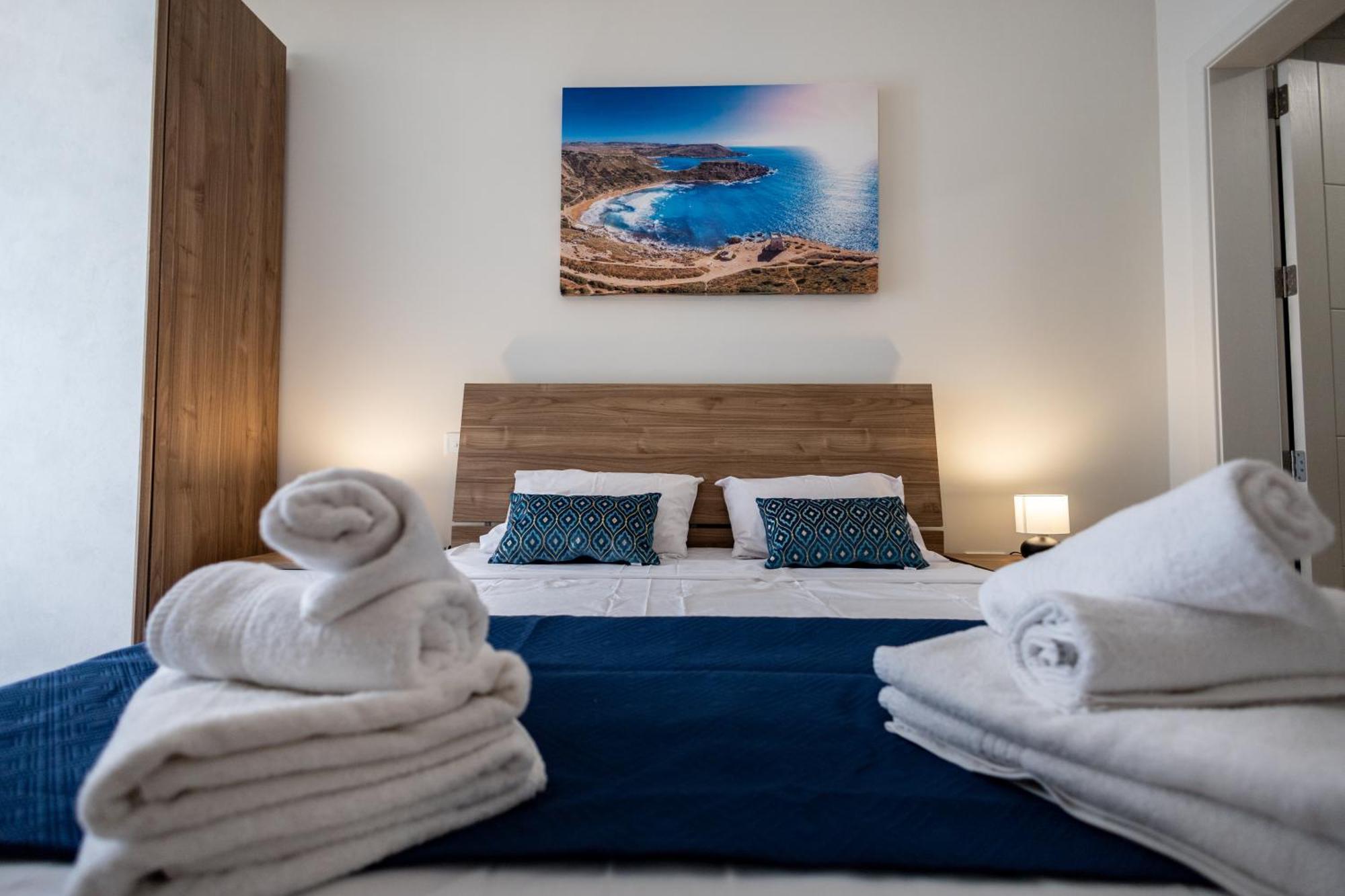 Mellieha Apartment With A View Bagian luar foto